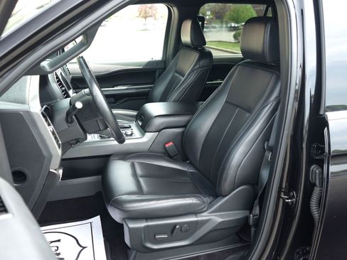 Used 2021 Ford Expedition Max XLT AWD/4WD image 13