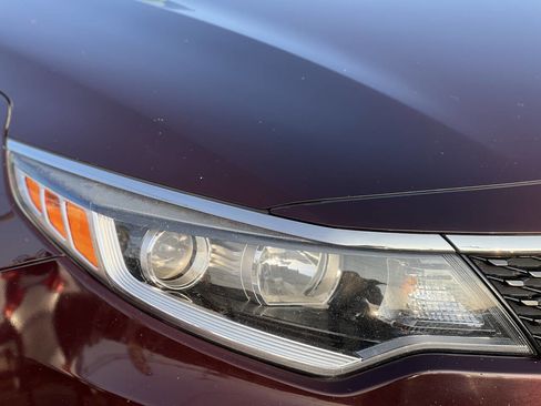 Used 2016 Kia Optima LX image 32