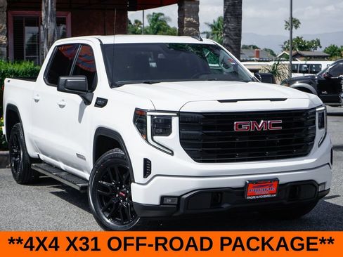 Used 2022 GMC Sierra 1500 Elevation w/ X31 Off-Road Package AWD/4WD image 2