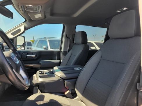 Used 2020 GMC Sierra 3500 SLE w/ SLE Value Package image 17