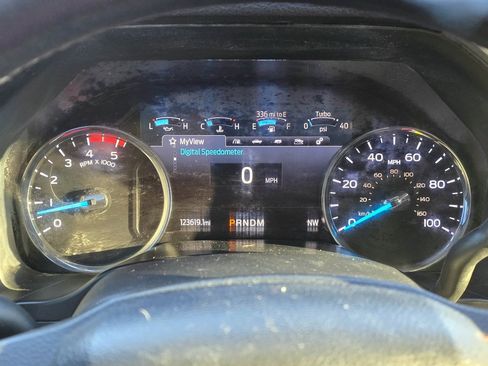 Used 2021 Ford F250 Lariat w/ Lariat Value Package image 23