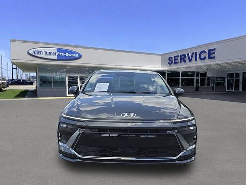 Certified 2025 Hyundai Sonata SEL FWD image 3