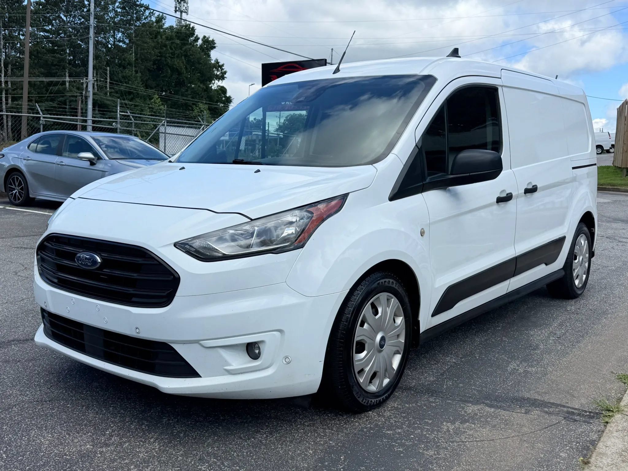 Used 2022 Ford Transit Connect XLT FWD image 1