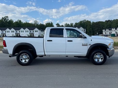 Used 2018 RAM 2500 Tradesman w/ Chrome Appearance Group image 2