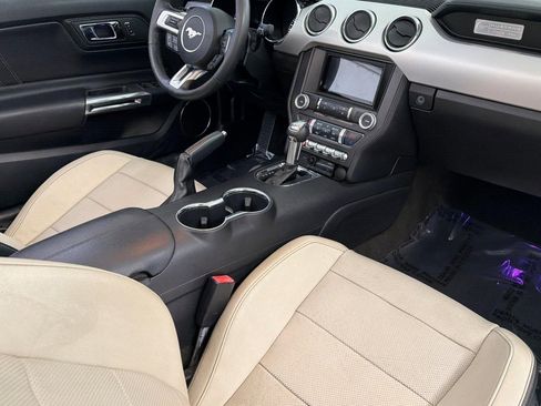 Used 2016 Ford Mustang GT Premium image 31