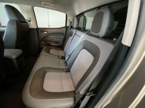 Used 2016 Chevrolet Colorado Z71 AWD/4WD image 22