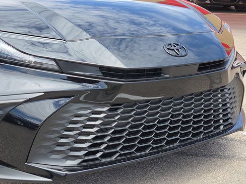 New 2026 Toyota Camry SE w/ Convenience Package FWD image 7