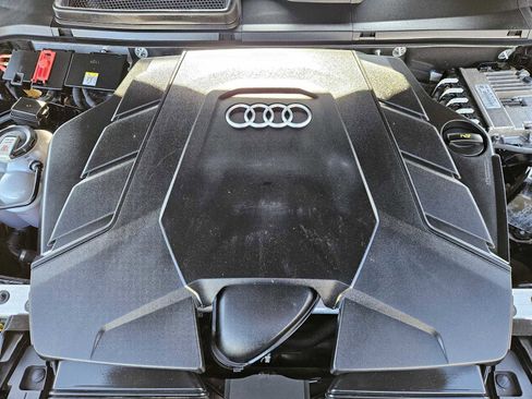 Used 2021 Audi Q7 3.0T Premium Plus image 31