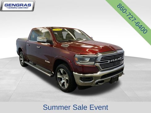 Used 2019 RAM 1500 Laramie AWD/4WD image 1