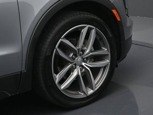 Certified 2023 Cadillac XT4 Sport FWD image 11