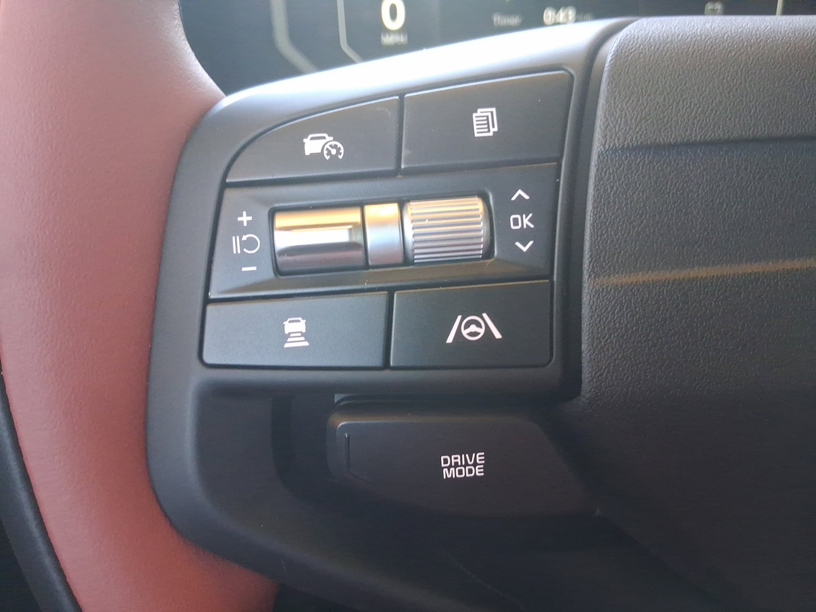 New 2026 Kia Sportage SX FWD image 12
