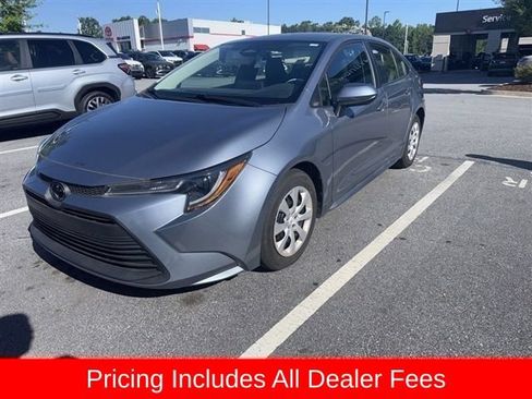 Used 2024 Toyota Corolla LE FWD image 3