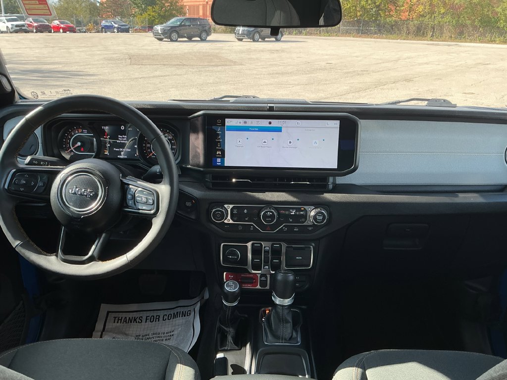 Used 2024 Jeep Gladiator Sport AWD/4WD image 20