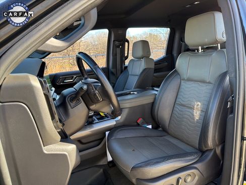 Used 2022 Chevrolet Silverado 1500 ZR2 image 26