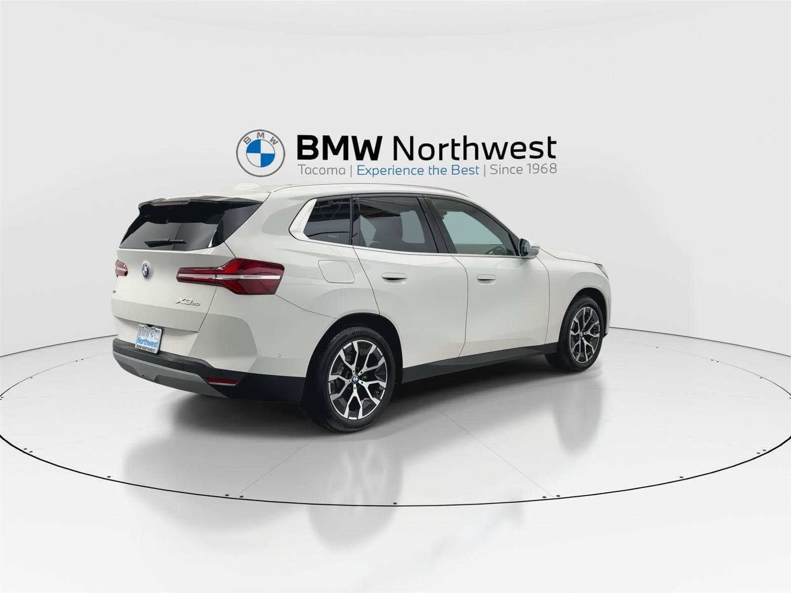 Used 2026 BMW X3 xDrive30i w/ Convenience Package AWD/4WD image 3