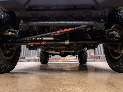 Used 2020 Jeep Gladiator Overland image 13