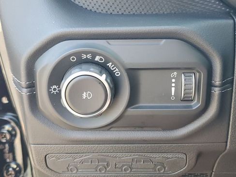 Used 2024 Jeep Wrangler Unlimited Rubicon 392 image 22