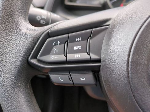 Certified 2019 Toyota Yaris L FWD image 22