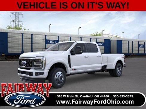 New 2026 Ford F450 Platinum w/ FX4 Off-Road Package AWD/4WD image 1