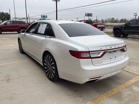 Used 2017 Lincoln Continental Black Label w/ Technology Package image 2