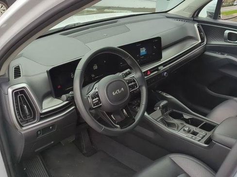 Used 2024 Kia Sorento S FWD image 51