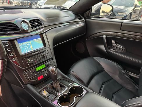 Used 2013 Maserati GranTurismo Sport image 37
