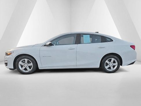 Used 2022 Chevrolet Malibu LS w/ Driver Confidence Package II FWD image 8