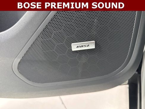 Used 2020 Chevrolet Bolt Premier w/ Infotainment Package image 3