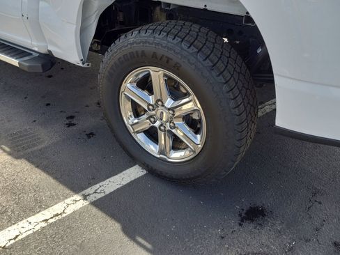 Used 2024 Ford F150 XLT w/ Equipment Group 302A MID image 11