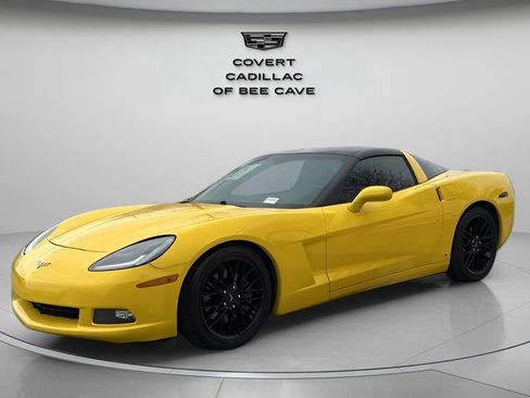 Used 2007 Chevrolet Corvette Coupe w/ Preferred Equipment Group image 3