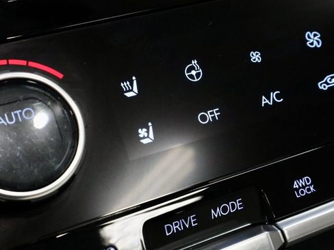Used 2025 Hyundai Santa Fe Calligraphy AWD/4WD image 5
