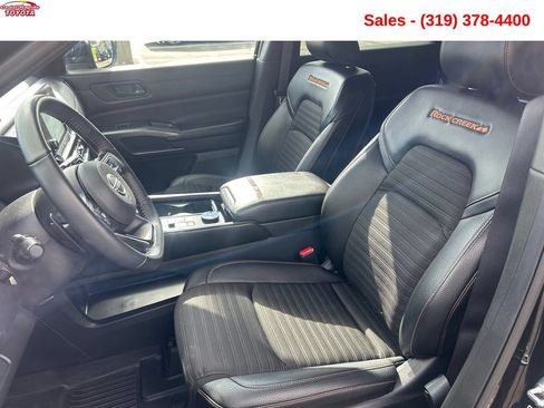 Used 2024 Nissan Pathfinder Rock Creek AWD/4WD image 10