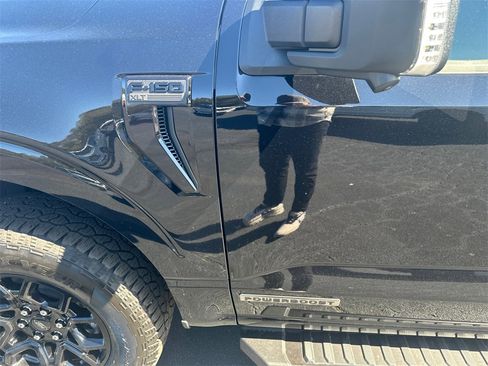 New 2025 Ford F150 XLT w/ Equipment Group 302A MID image 9