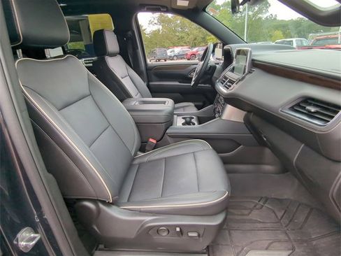 Certified 2024 Chevrolet Tahoe Premier w/ Premium Package image 27