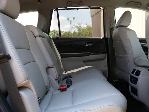 Used 2019 Honda Pilot EX-L image 41