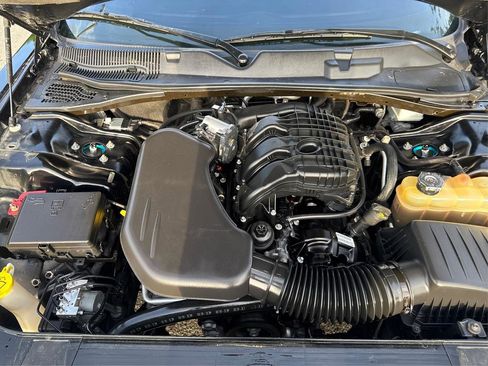 Used 2020 Dodge Challenger SXT image 11