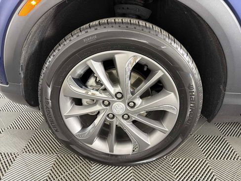 Certified 2022 Buick Encore GX Essence w/ Experience Buick Package image 9