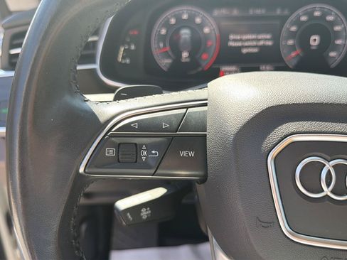 Used 2019 Audi Q8 Premium w/ Convenience Package AWD/4WD image 29