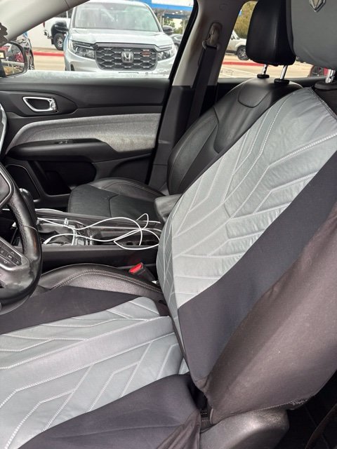 Used 2022 Jeep Compass Latitude AWD/4WD image 6