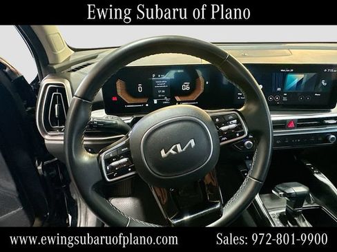 Used 2024 Kia Sorento S AWD/4WD image 11
