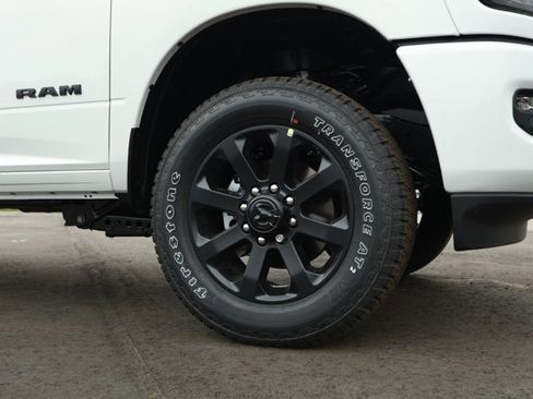 New 2026 RAM 2500 Big Horn AWD/4WD image 5