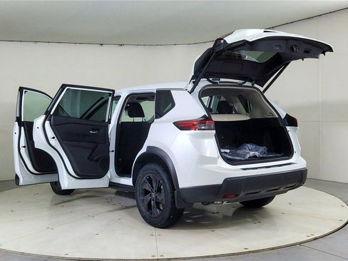 New 2026 Nissan Rogue SV w/ Cold Weather Package image 11