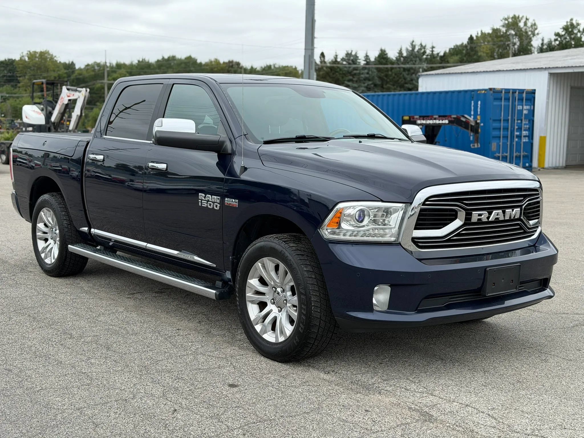 Used 2018 RAM 1500 Limited AWD/4WD image 3