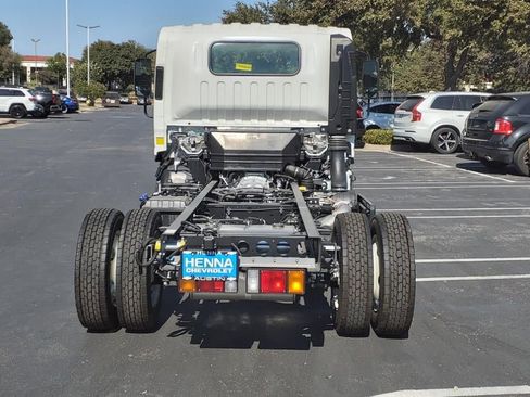 New 2025 Chevrolet Low Cab Forward 5500 XD image 5