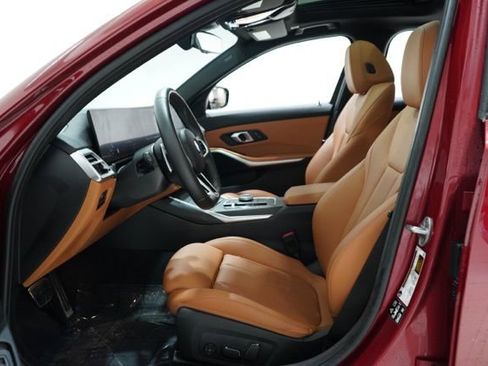 Used 2025 BMW 330i xDrive Sedan w/ M Sport Package image 14