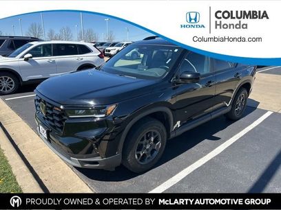 Used 2025 Honda Pilot TrailSport