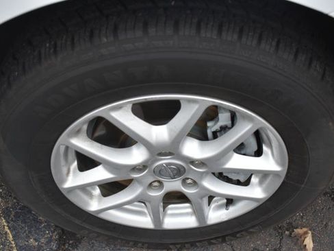 Used 2020 Chrysler Voyager Lxi image 40