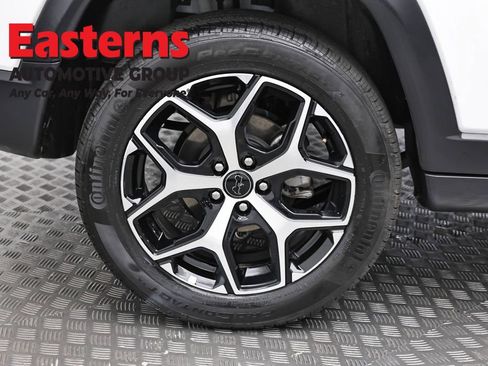 Used 2025 Jeep Compass Limited AWD/4WD image 31