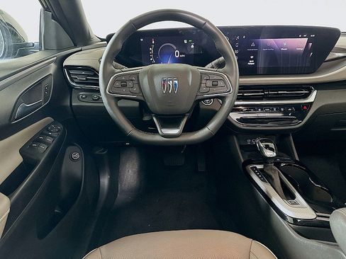 Used 2024 Buick Envista Avenir image 22