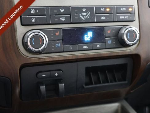 Used 2012 Ford F350 Lariat w/ Lariat Ultimate Pkg AWD/4WD image 30